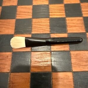 Westman Atelier Makeup Brush with Black Handle and Cream Bristles